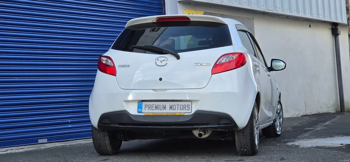 Mazda Demio Automatic - Image 3