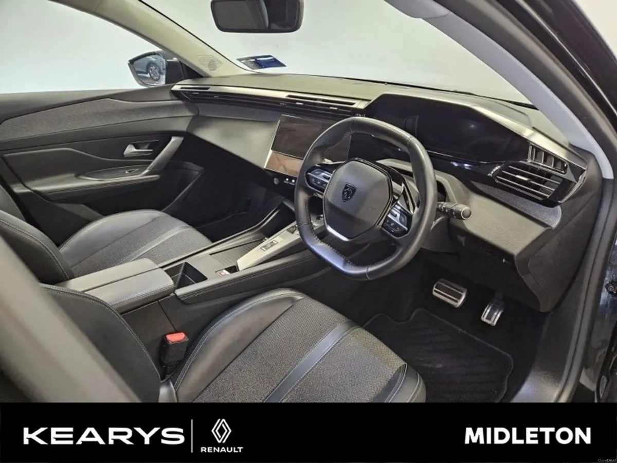 Peugeot 308 1.5 BlueHDi 130bhp Allure Auto - Image 4