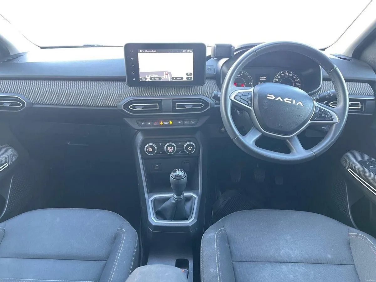 Dacia Jogger TCe 110 Extreme SE - Image 2