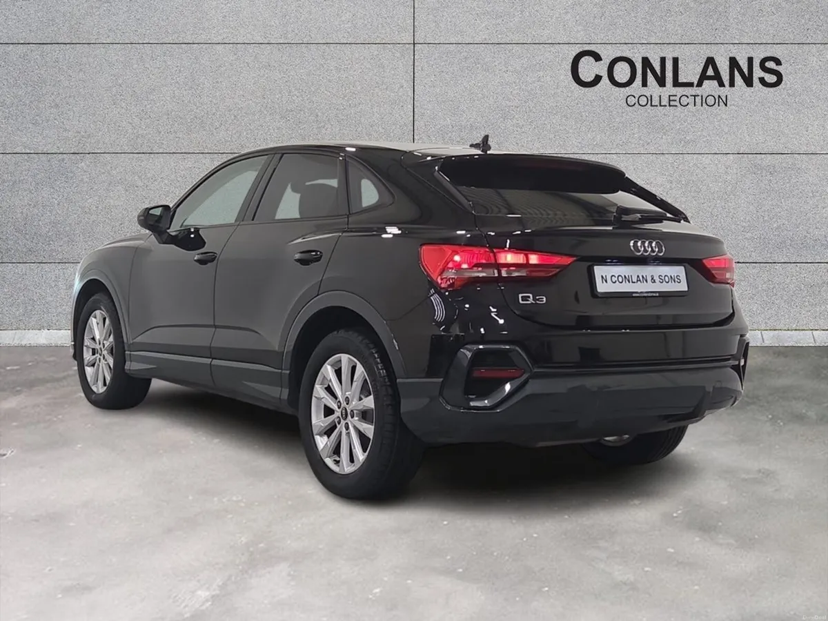 Audi Q3 35 TDI 150HP S Tronic SE - Image 3