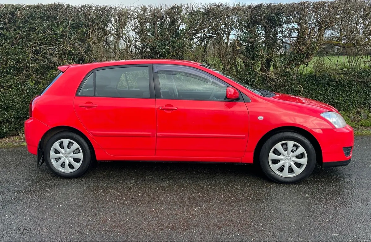 Toyota Corolla 1.4 VVTI - Image 2