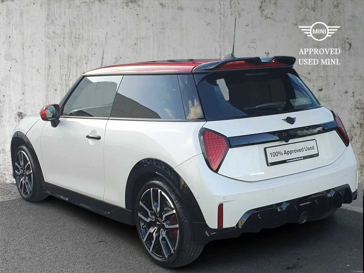 Mini Cooper John Cooper Works - Image 3