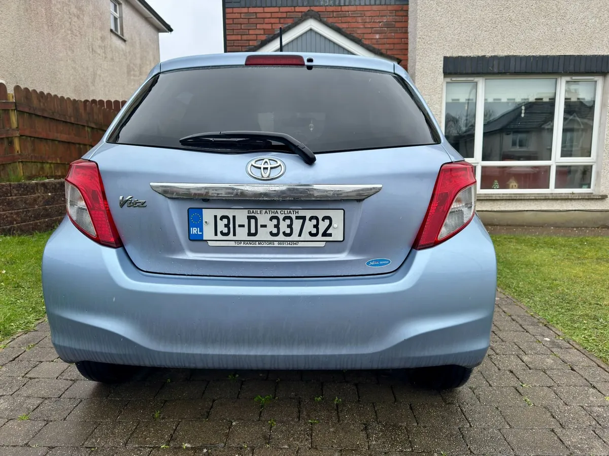 Toyota Vitz 2013 - Image 3
