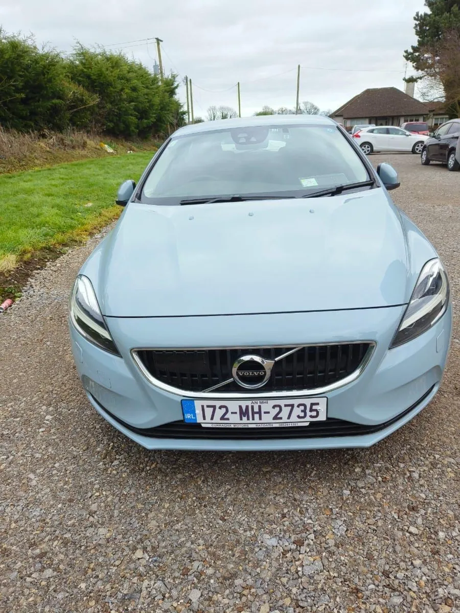 2017 Volvo V40 - Image 1