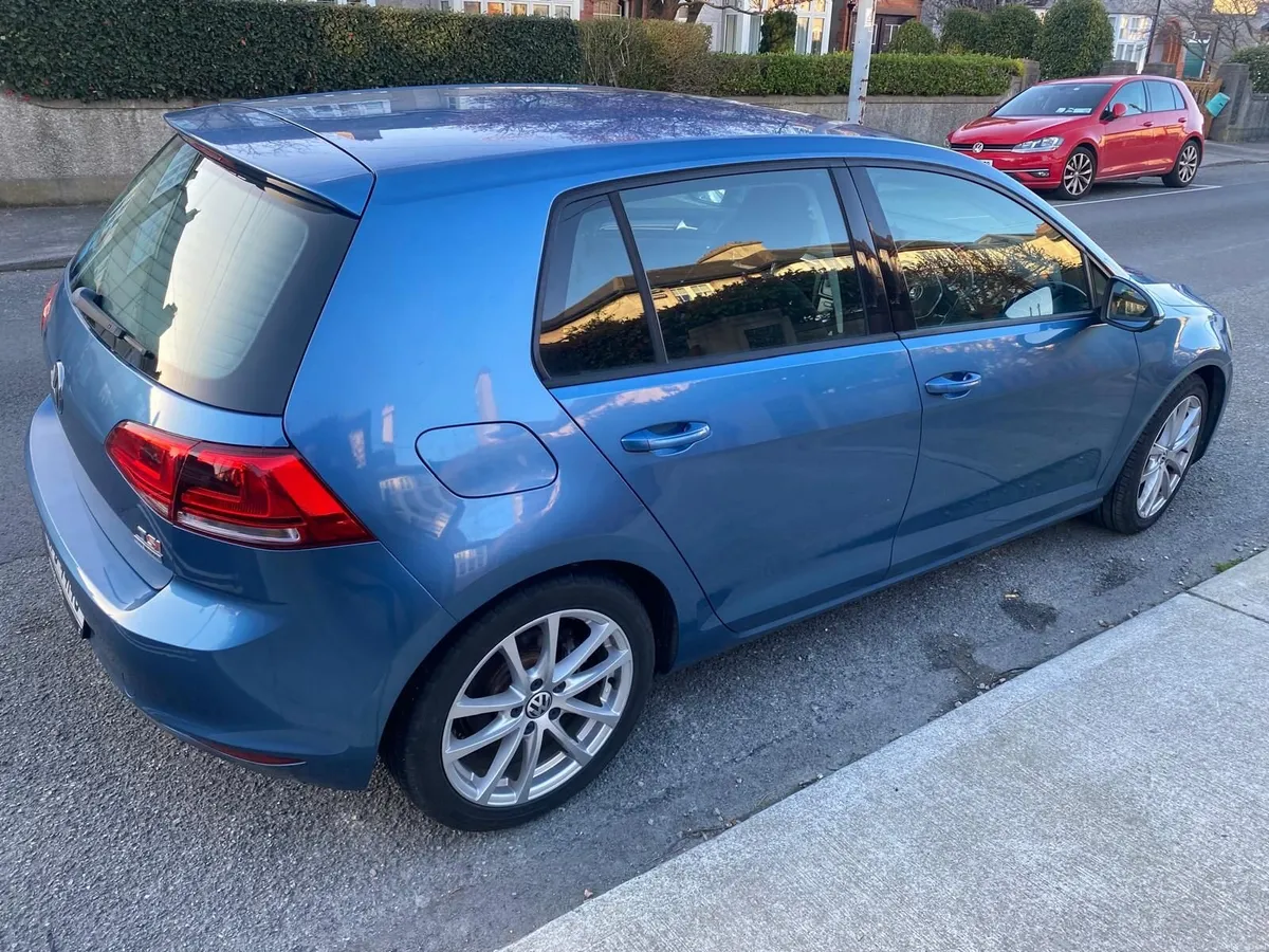 Volkswagen Golf 2013 - Image 2