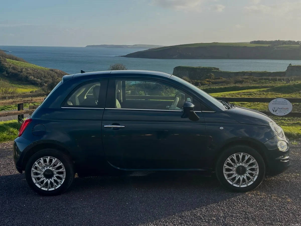 2018 Fiat 500 Lounge edition - Glass roof - Image 2