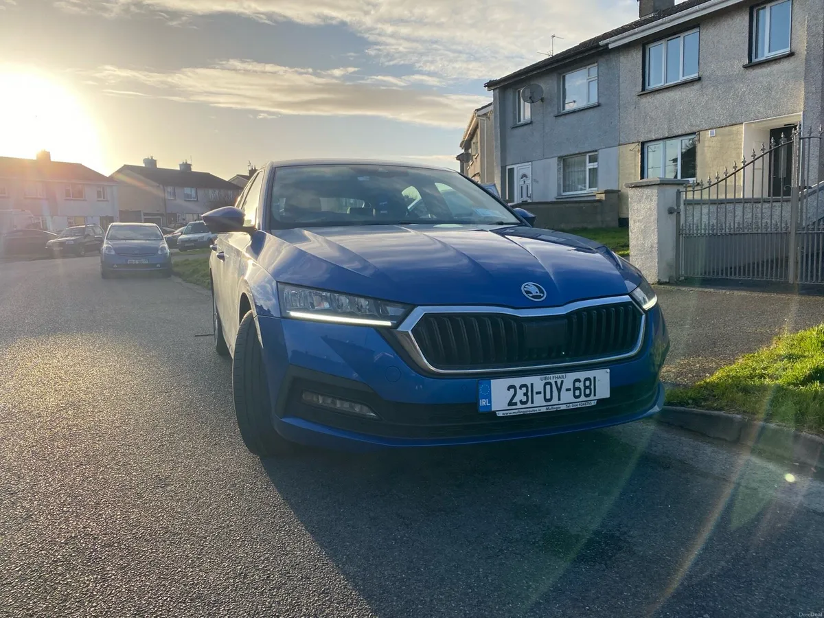 231 Octavia 2.0 TDI – One Owner - Skoda Service - Image 1