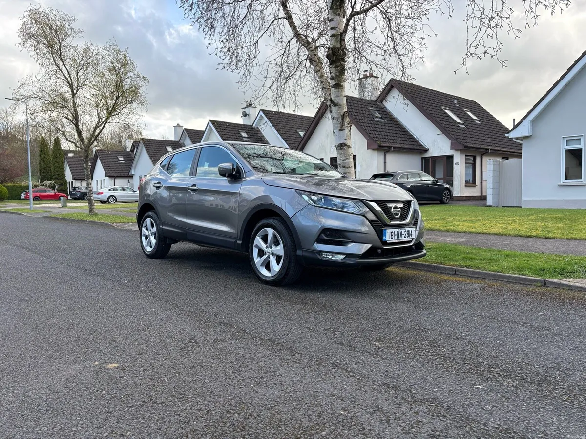Nissan Qashqai 1.2 Petrol Manual - Image 1