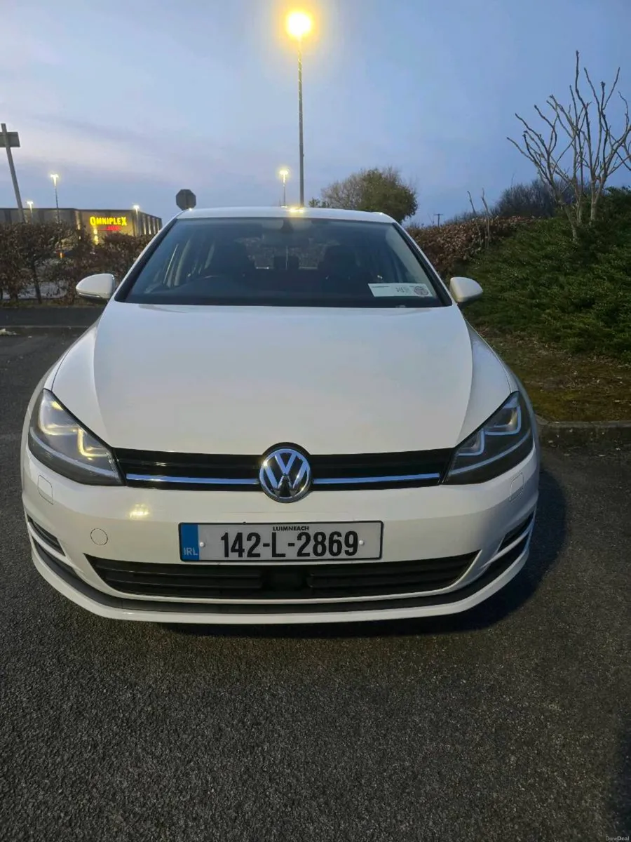 2014 VW Golf 1.2 tsi. Automatic.Comfortline. - Image 2