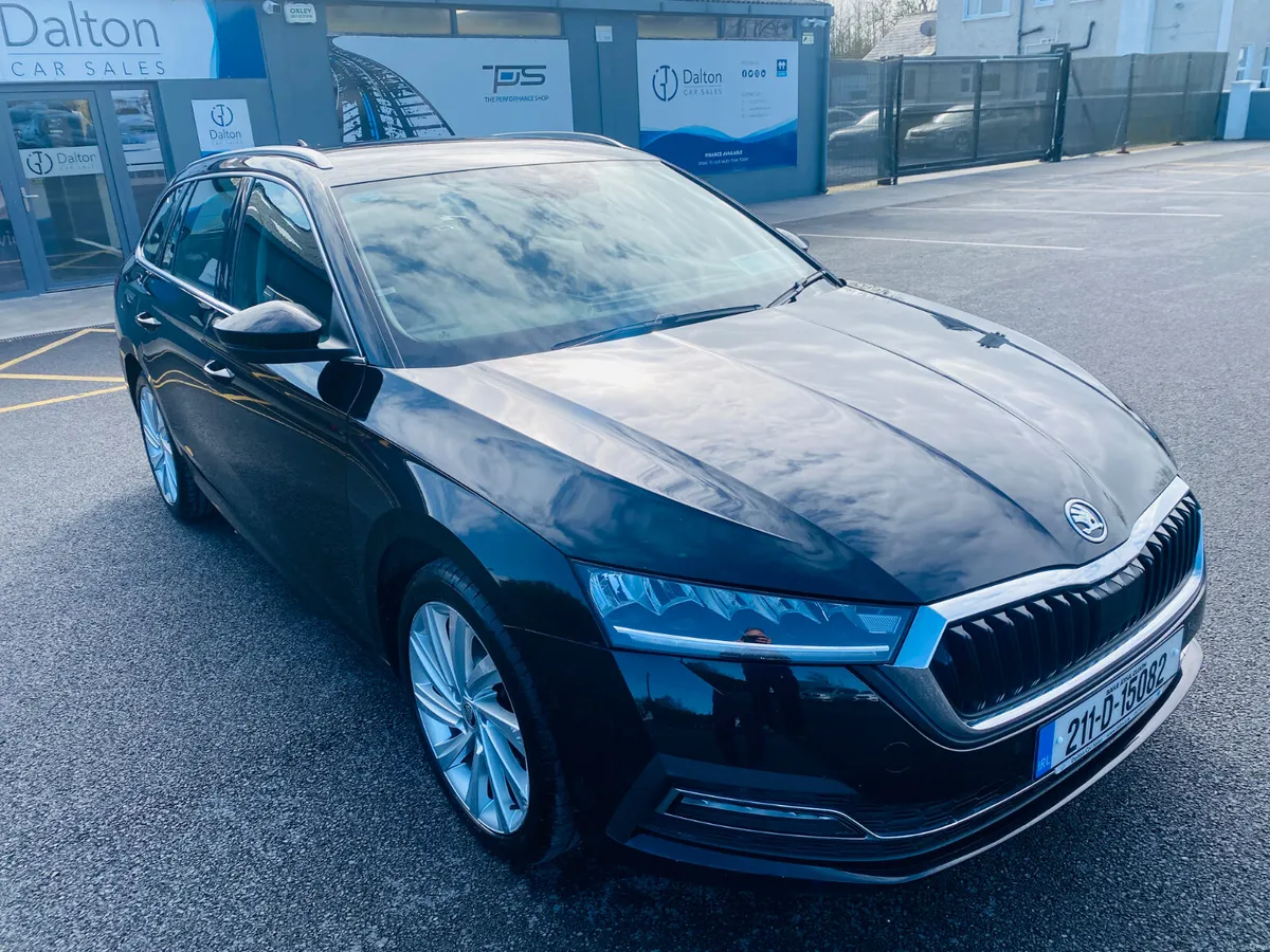 SKODA OCTAVIA STYLE ESTATE 2.0 TDI 2021 (211) - Image 4
