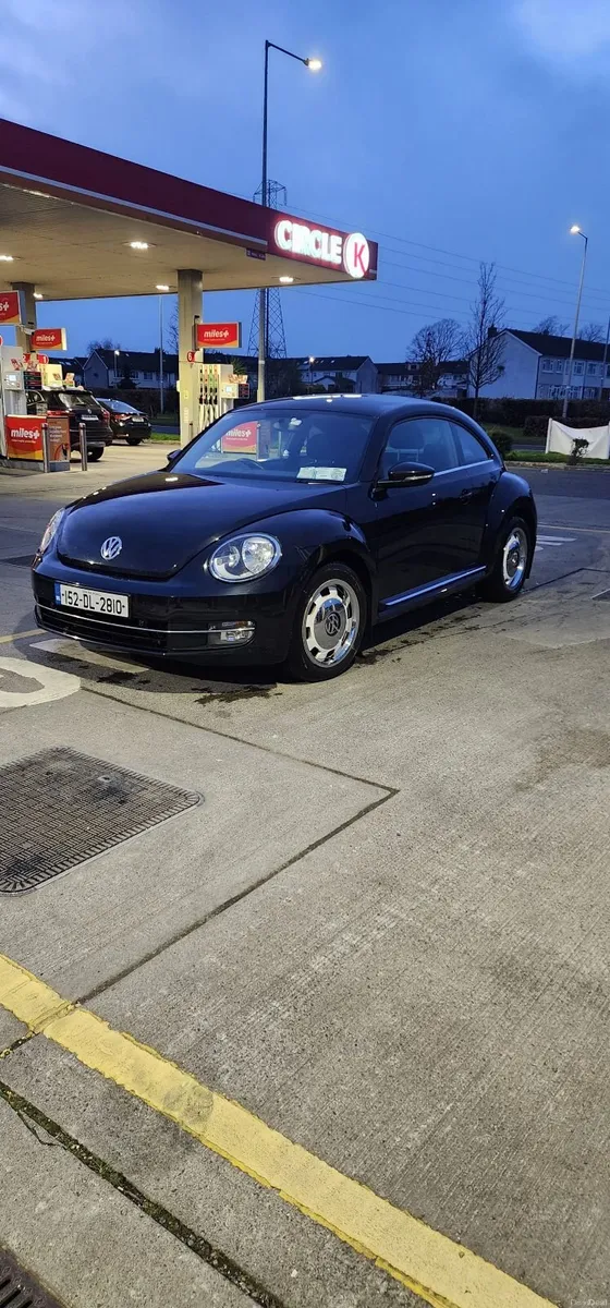 Volkswagen Beetle 2015 - Image 1