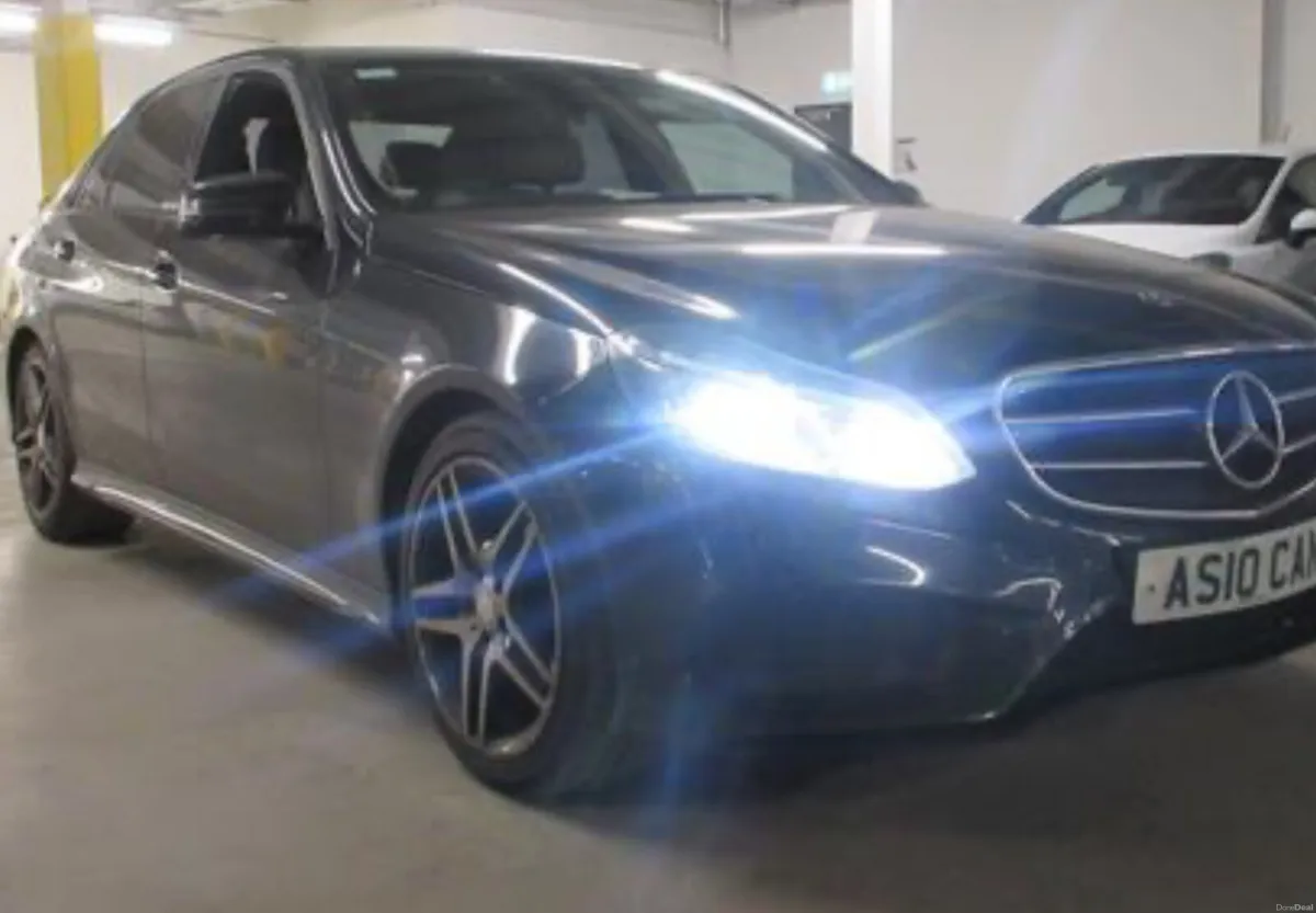 Mercedes-Benz E-Class 2015 - Image 2