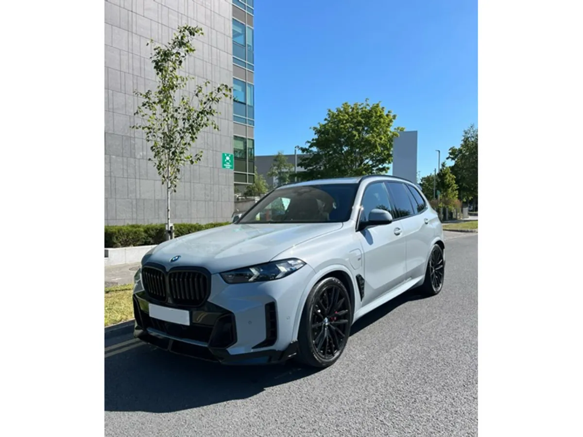 BMW X5 50e M-Sport - Comfort Pack - Tech Pack -22” - Image 3