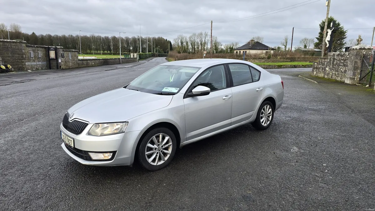 132 Skoda Octavia 1.6 diesel manual - Image 4