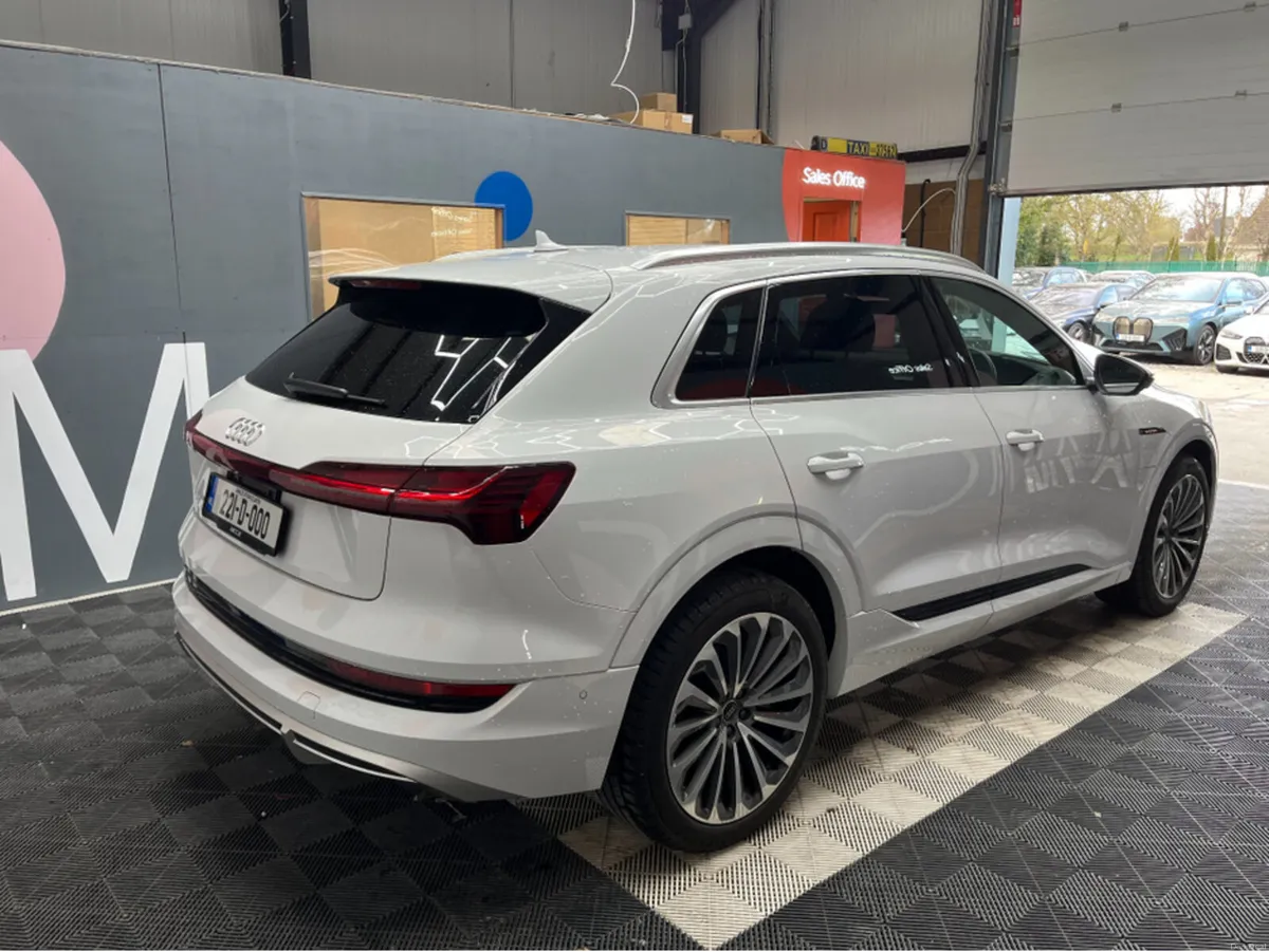 Audi e-tron 2022 AUDI E-TRON 55 QUATTRO S-LINE AUT - Image 2