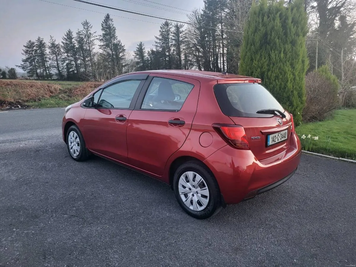 Toyota Yaris 2014 **low mileage** - Image 1