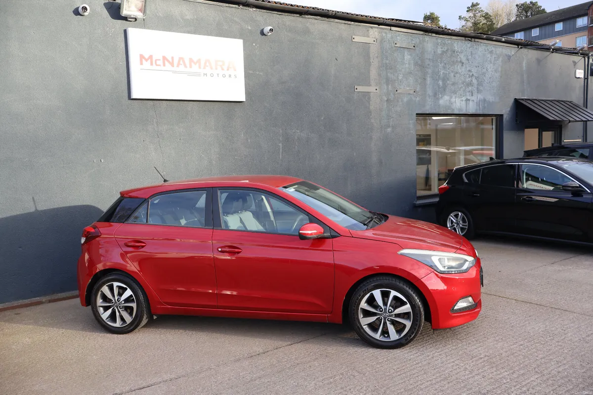 Hyundai i20 Deluxe High Spec 12 Months NCT! - Image 2