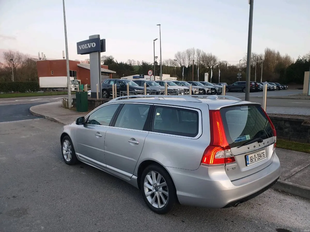 2016 VOLVO V70 D4 ESTATE AUTOMATIC LUXURY TRIM - Image 2