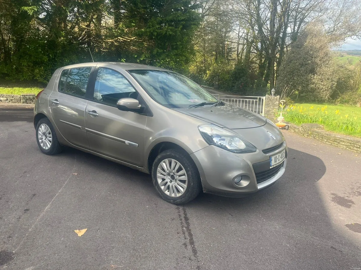 Renault Clio 1.2 Petrol - Image 1