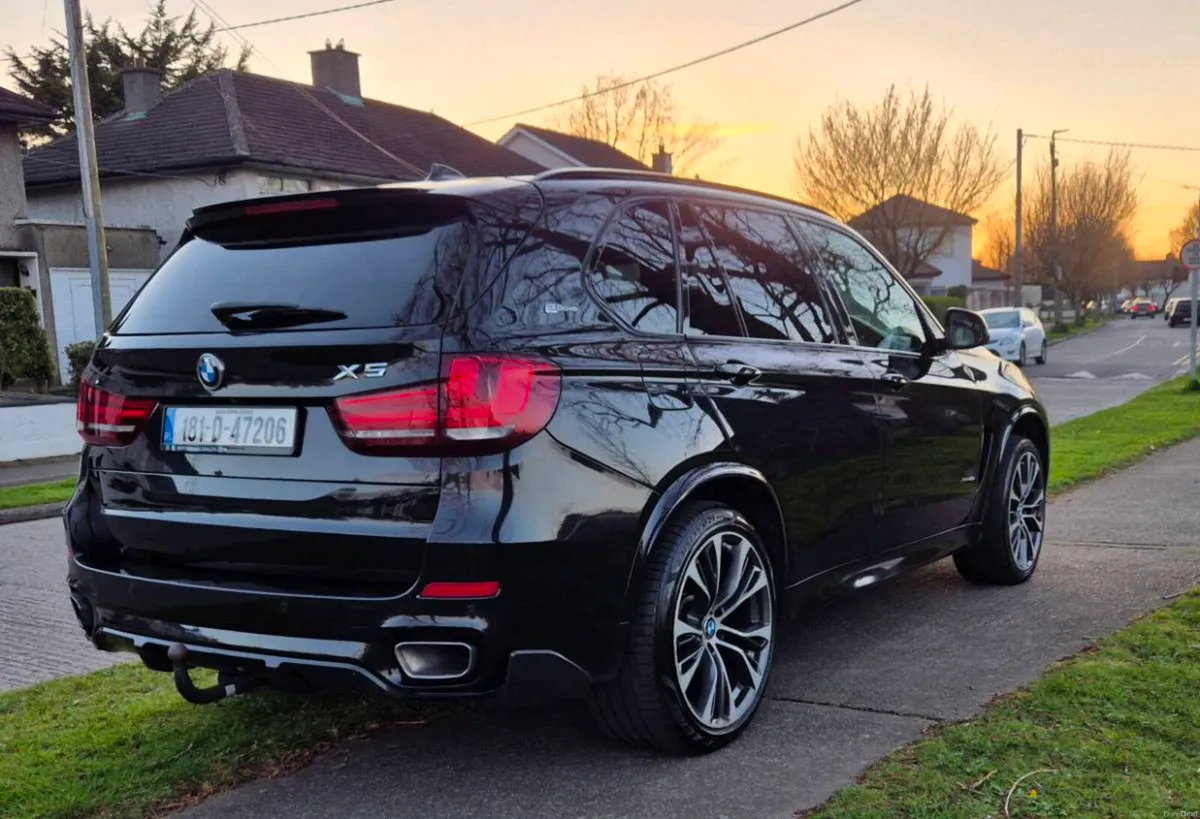 BMW X5 MSPORT 40e Black Shadow edition - Image 4
