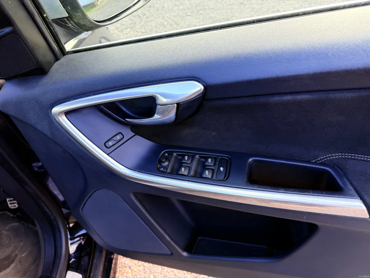 "2015 Volvo XC60 2.0D | 1 Owner | New NCT | - Image 3