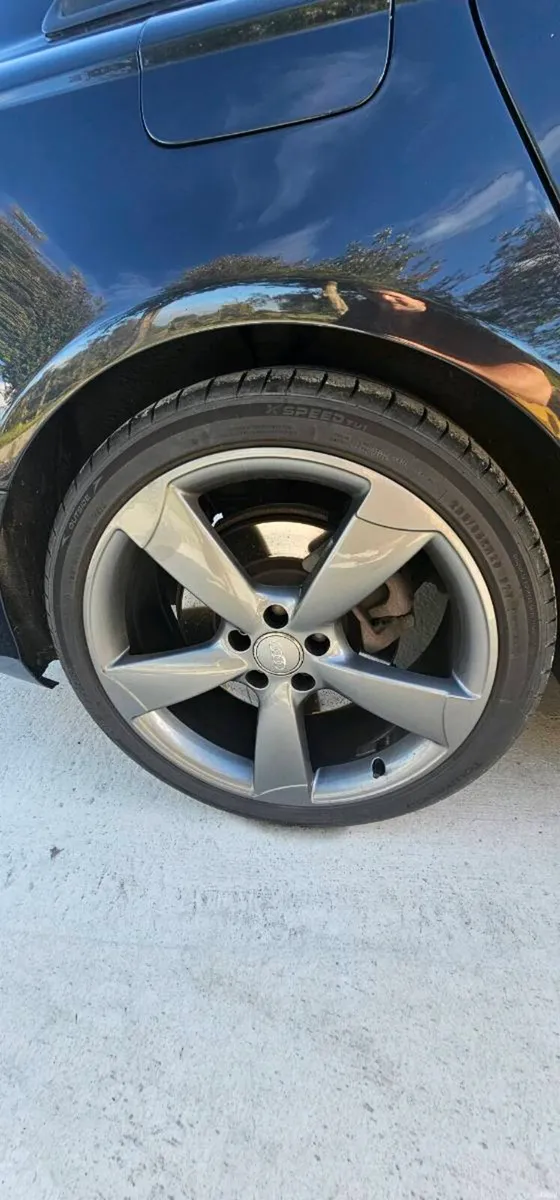 Audi A6 Sline Black Edition - Image 3