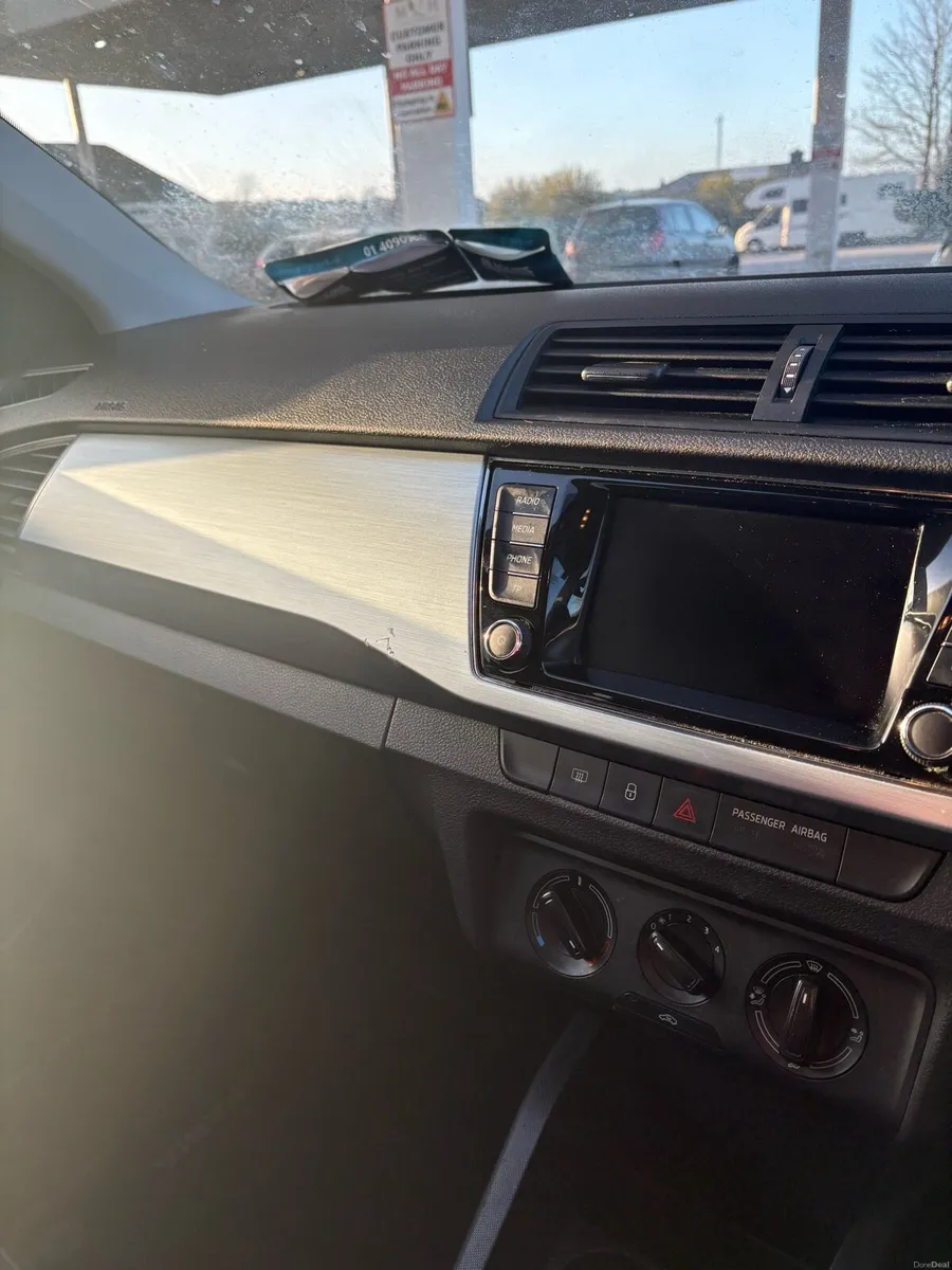 Skoda Fabia Estate - Image 3