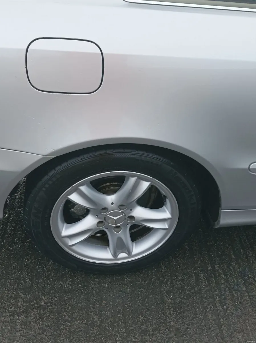 Mercedes-Benz CLK 240 - Image 4