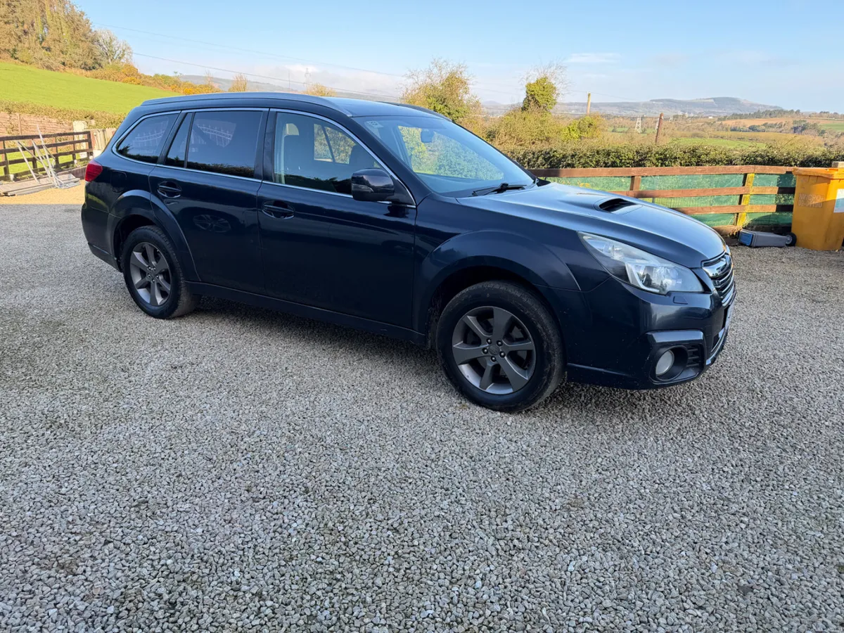Subaru Outback 2014 2.0 D Boxer Automatic - Image 3