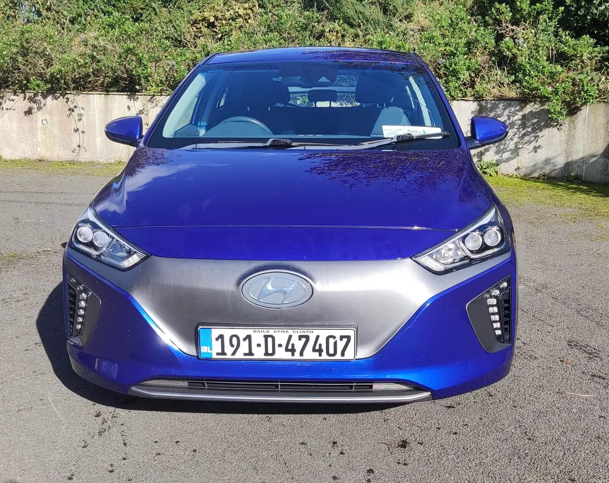 Hyundai IONIQ Premium 28KW - Image 1