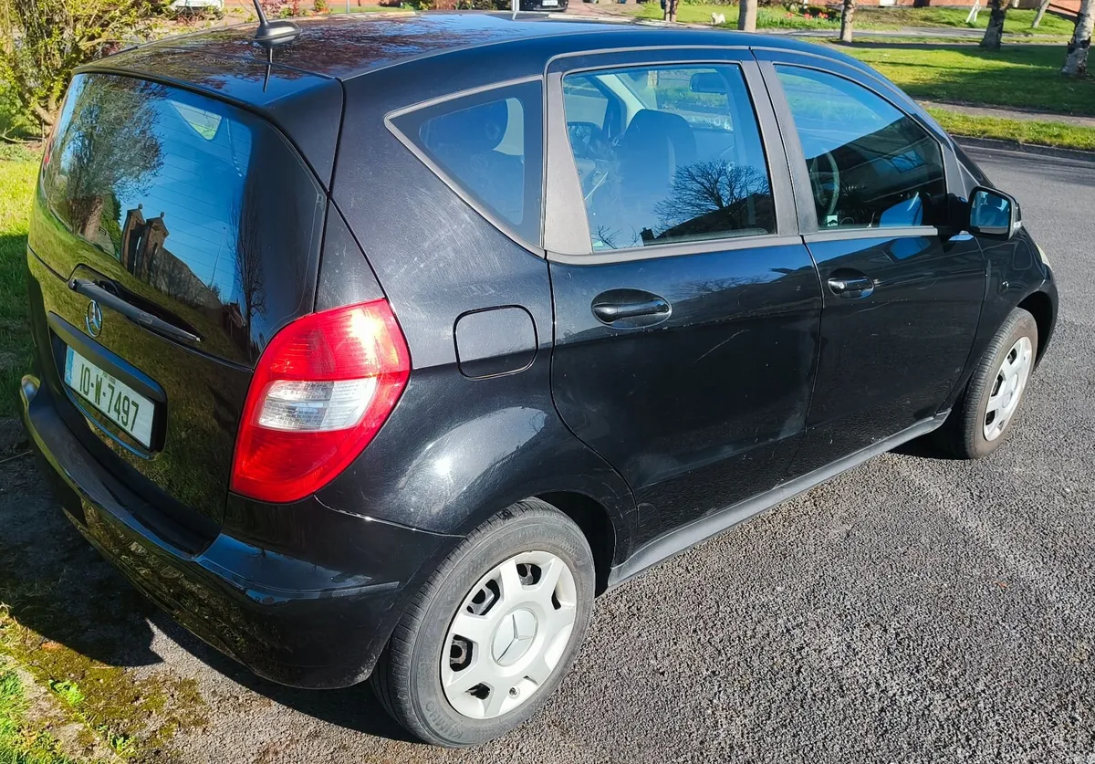 Mercedes-Benz A-Class 2010 - Image 4