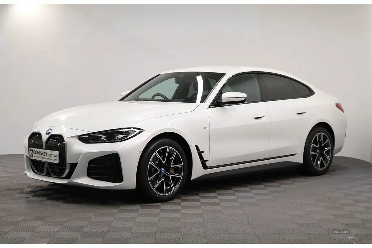 BMW i4 40 M Sport - Image 3