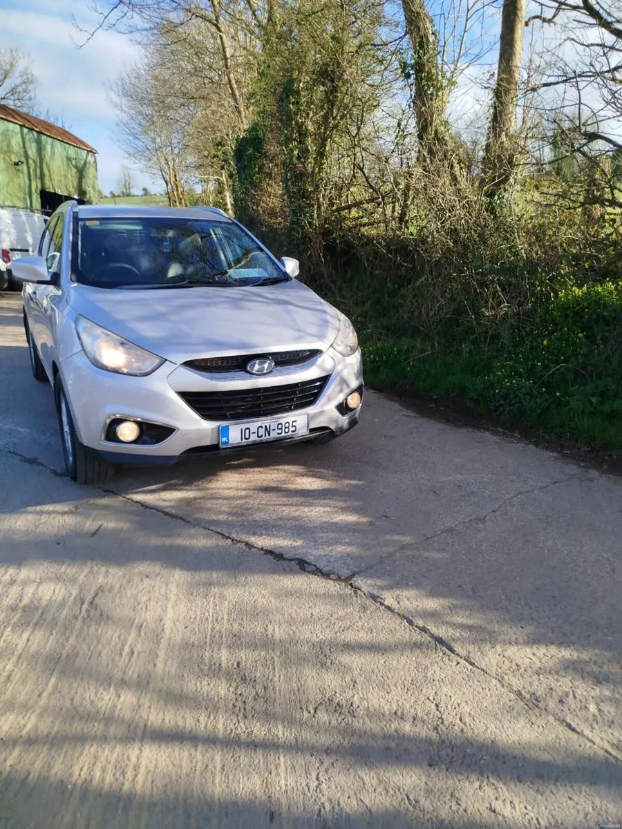 Hyundai ix35 - Image 1
