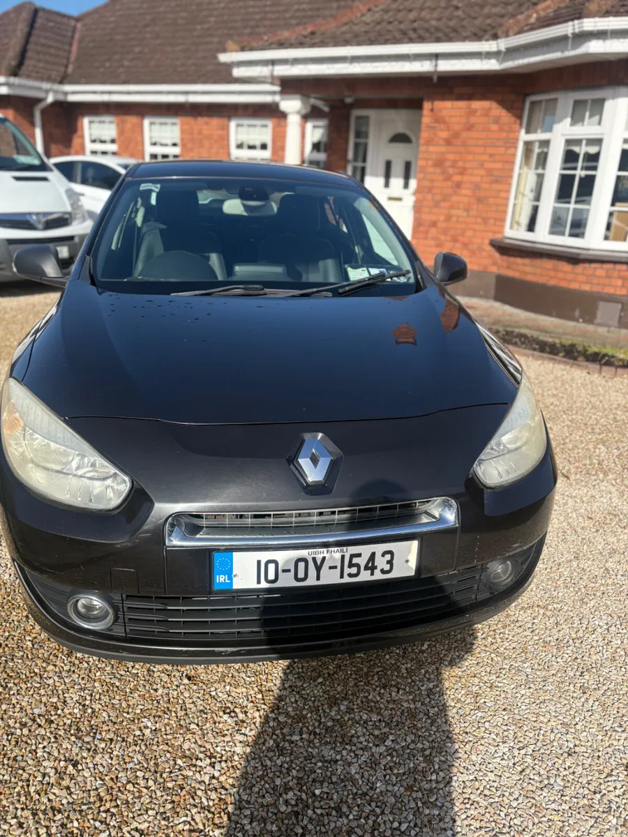 Renault Fluence 2010 1.5 diesel Tom Tom edition - Image 4