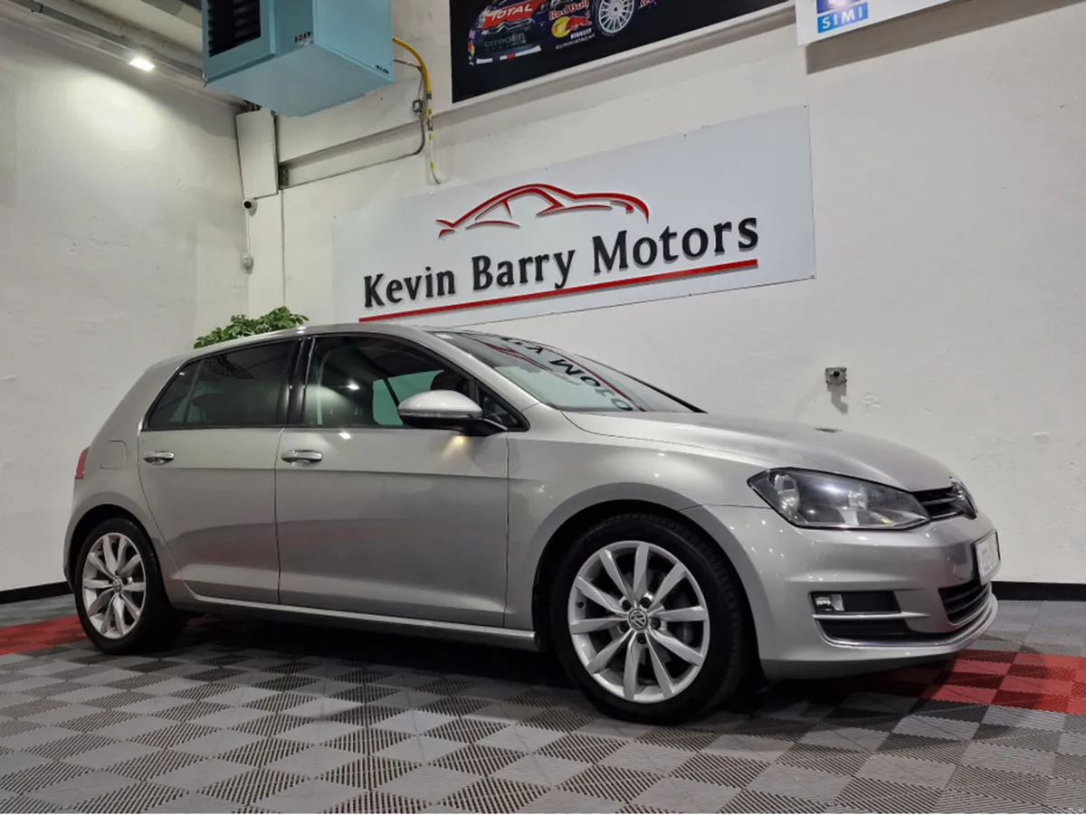 Volkswagen Golf 1.6TDi HIGHLINE 105BHP 6 SPEED MAN - Image 2