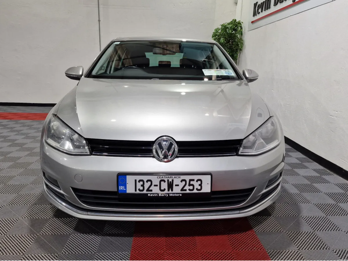 Volkswagen Golf 1.6TDi HIGHLINE 105BHP 5 SPEED MAN - Image 2