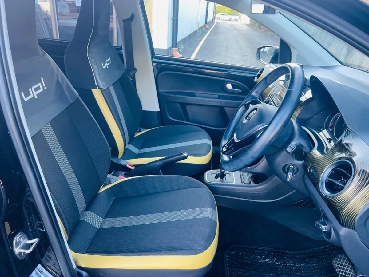 Volkswagen up! FINANCE AVAILABLE FROM €55 P/W - Image 5
