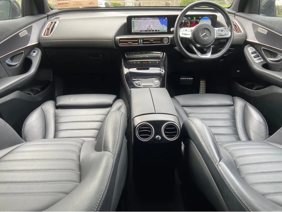 Mercedes-Benz EQC 400 AMG LINE PREMIUM 4MATIC**//* - Image 4