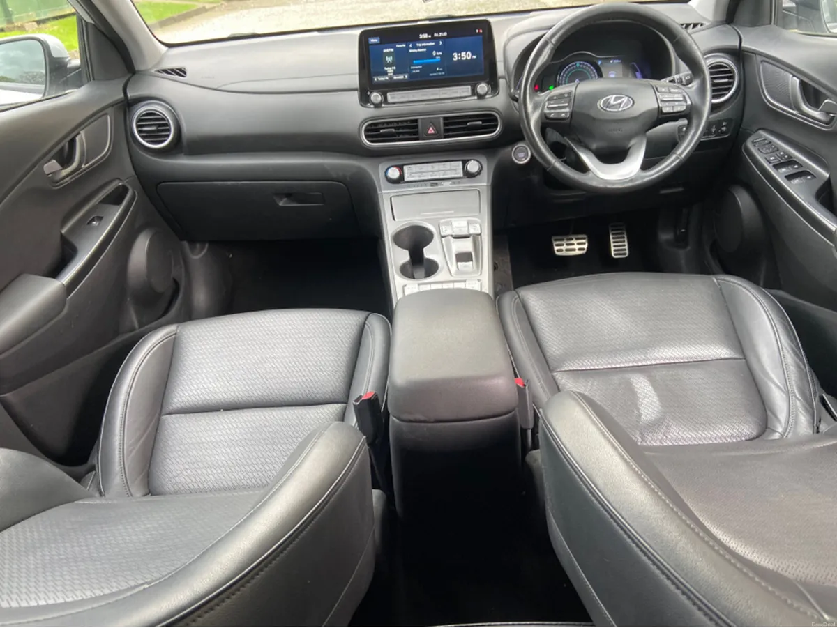 Hyundai KONA KAUAI EV PREMIUM 5DR AUTO - Image 4