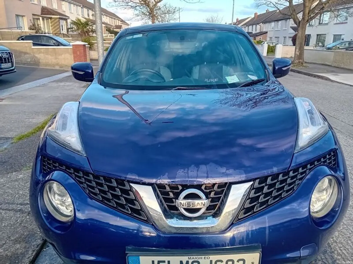 2015 Nissan Juke - Image 2