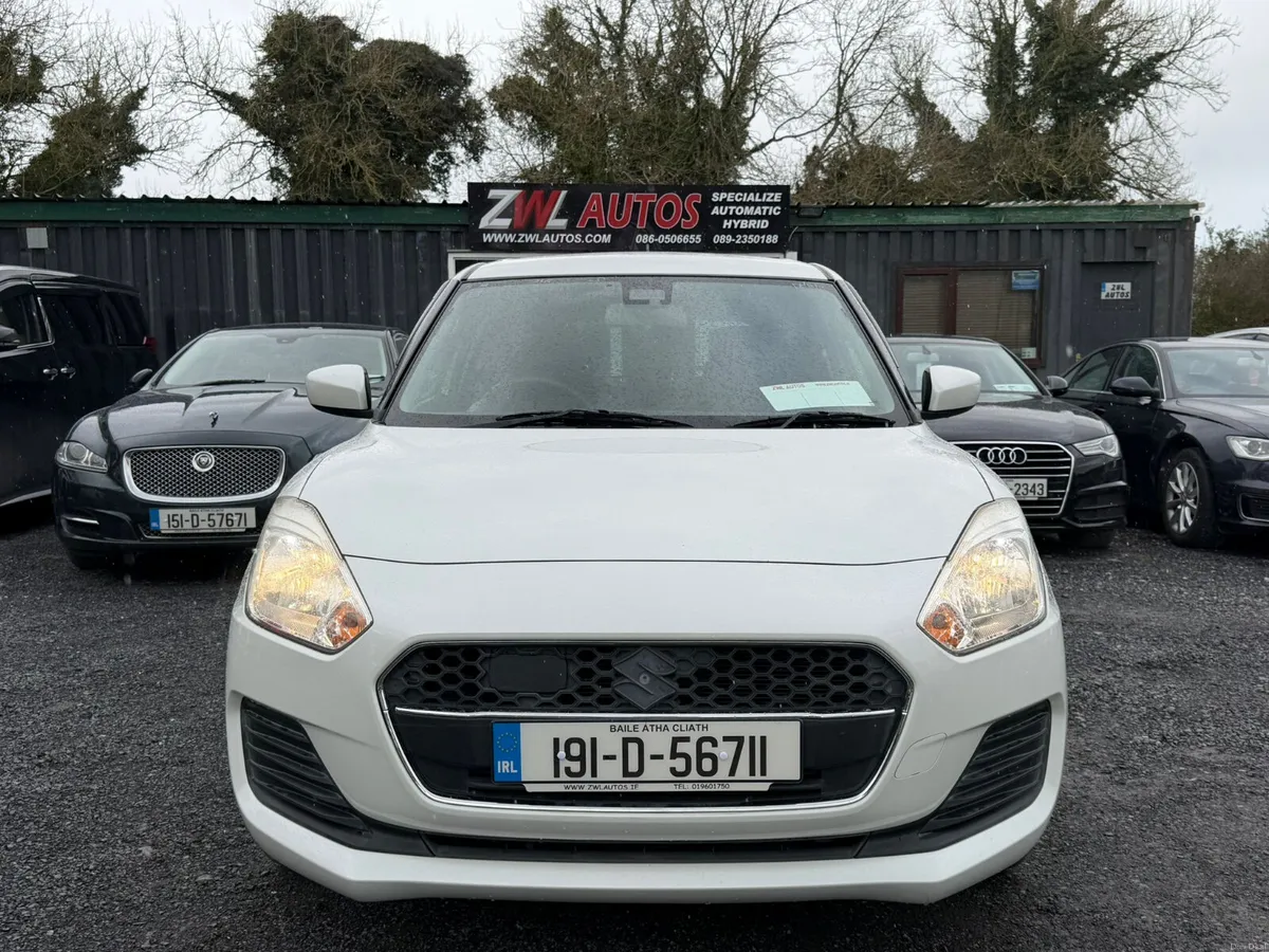 19 Suzuki Swift 1.2 - Image 3