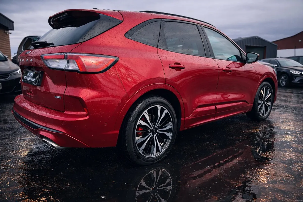 201 FORD KUGA ST LINE FIRST EDITION AUTO - Image 4