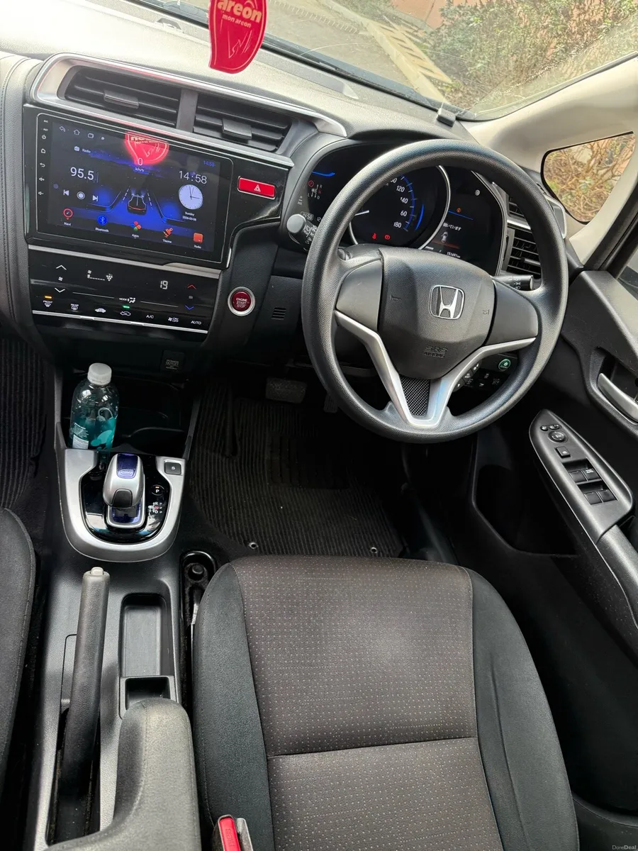 2016 Honda Fit Hybrid Automatic – NCT 06/27 – Very - Image 4