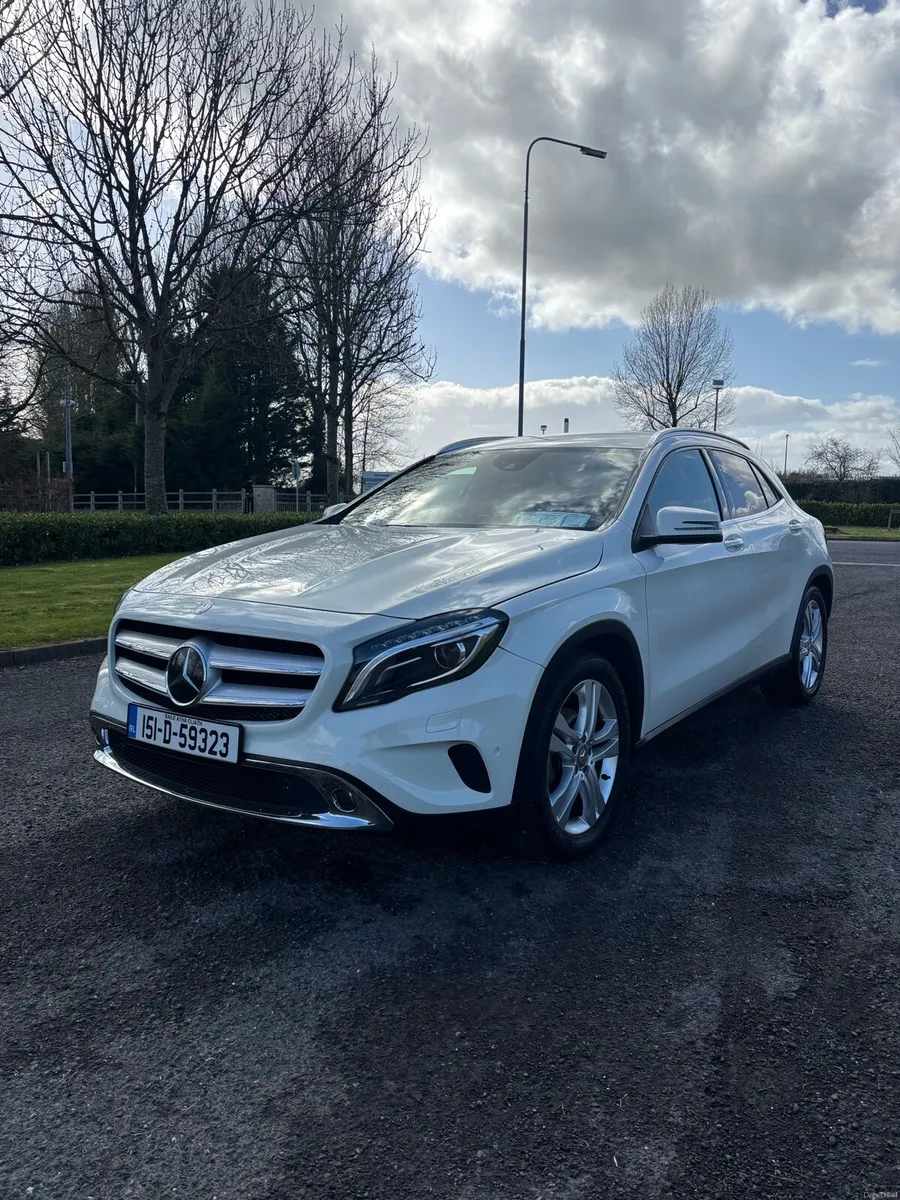 Mercedes BENZ GLA 180 2015 AUTOMATIC New NCT 05/27 - Image 2