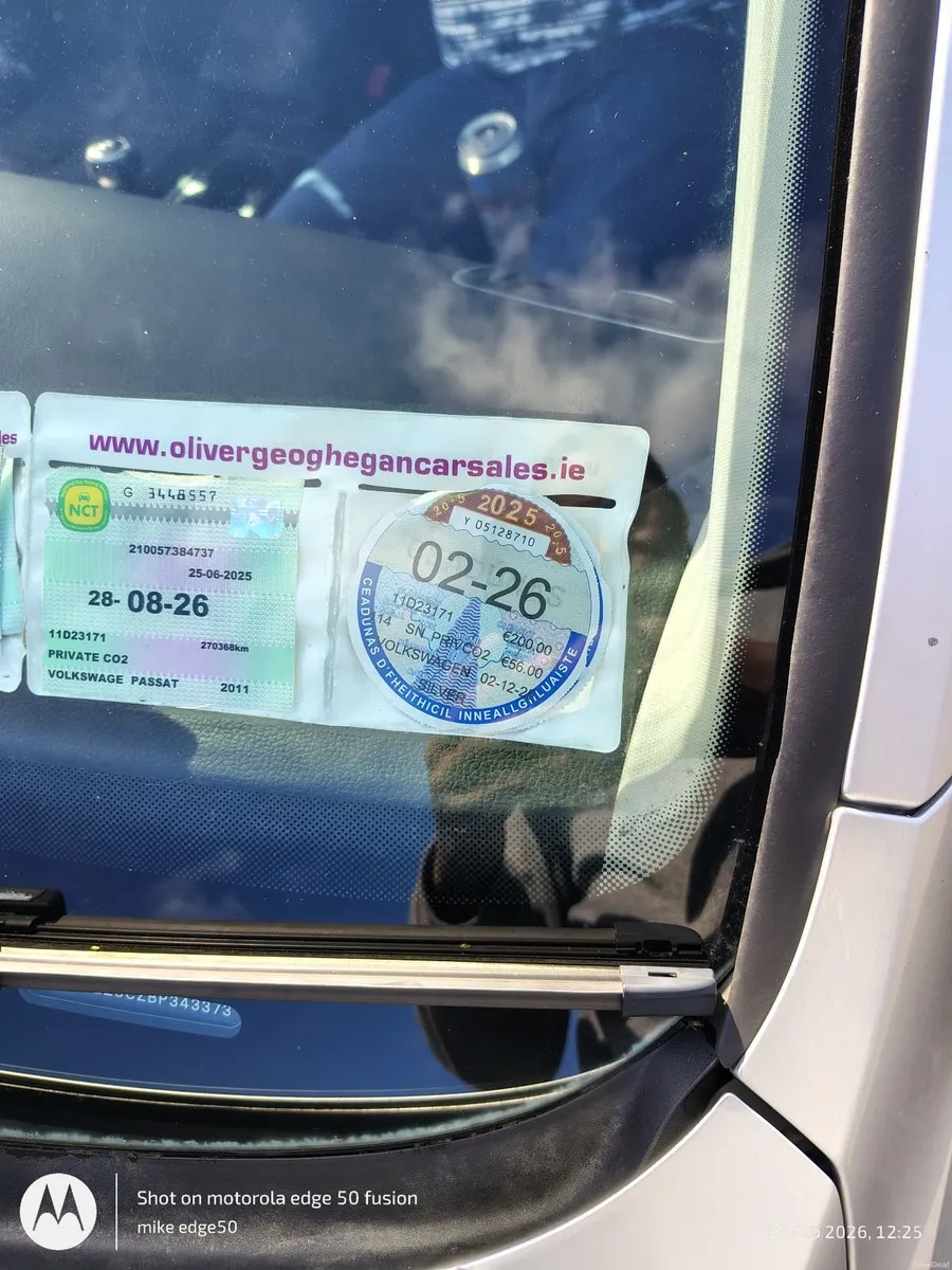 Volkswagen Passat 2011 - Image 1