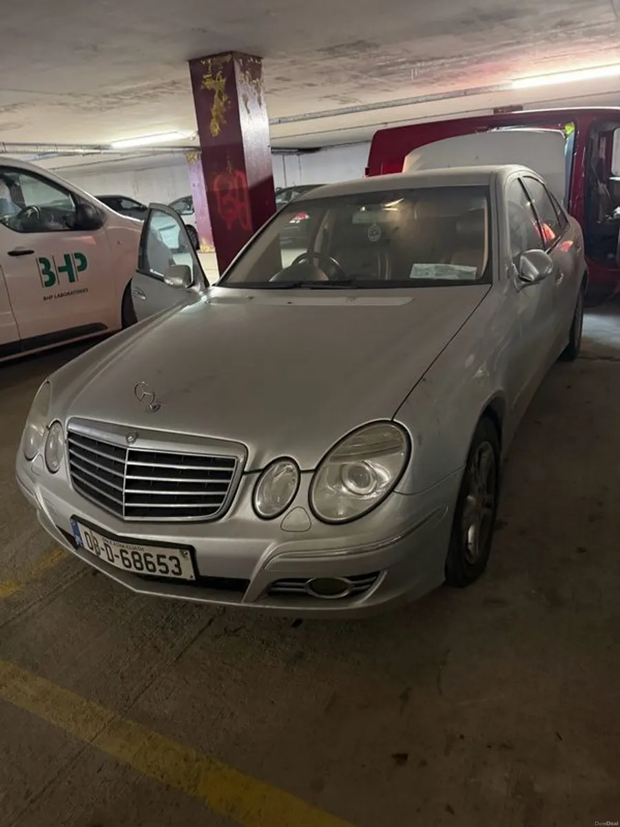 2008 Mercedes-benz E-class - Image 1