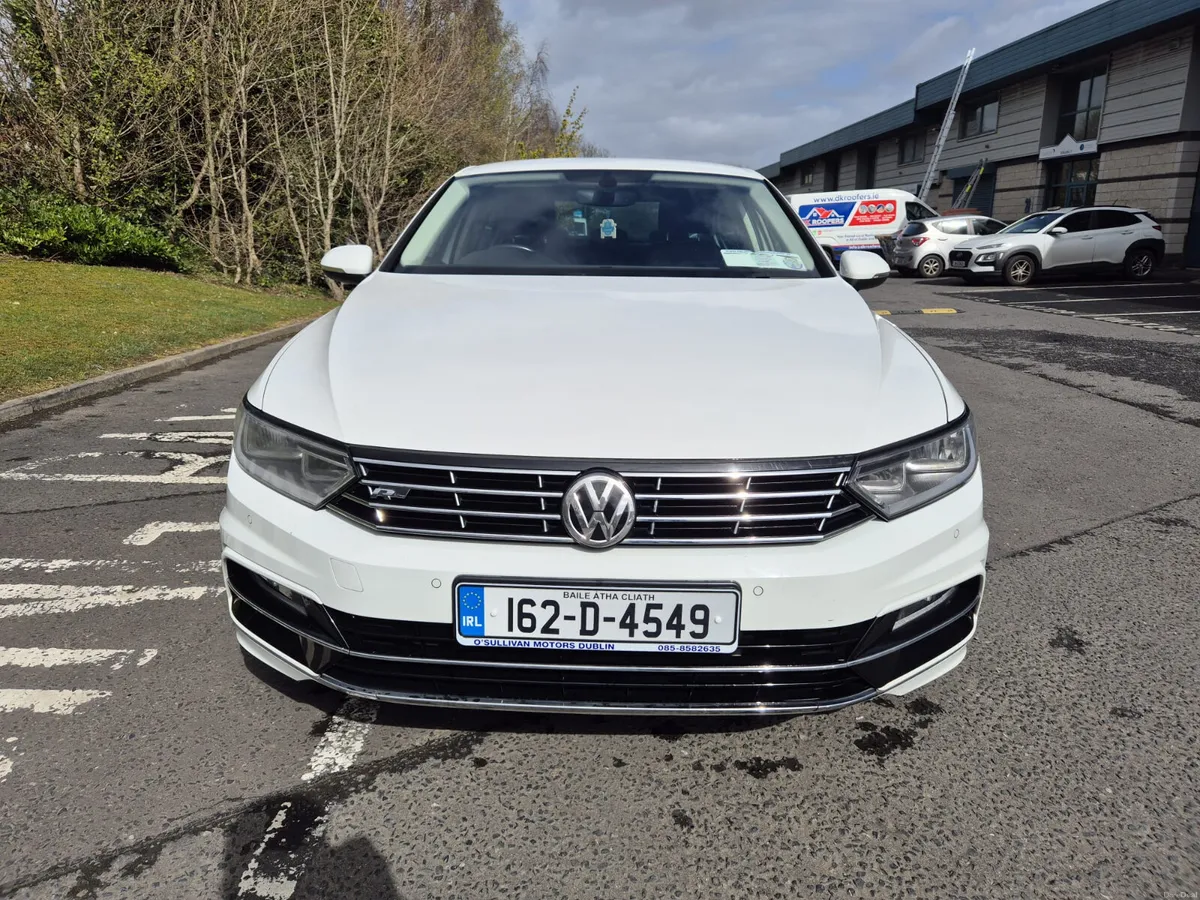 VW Passat 2016 / Highline / 1.6 Diesel / Manual - Image 2