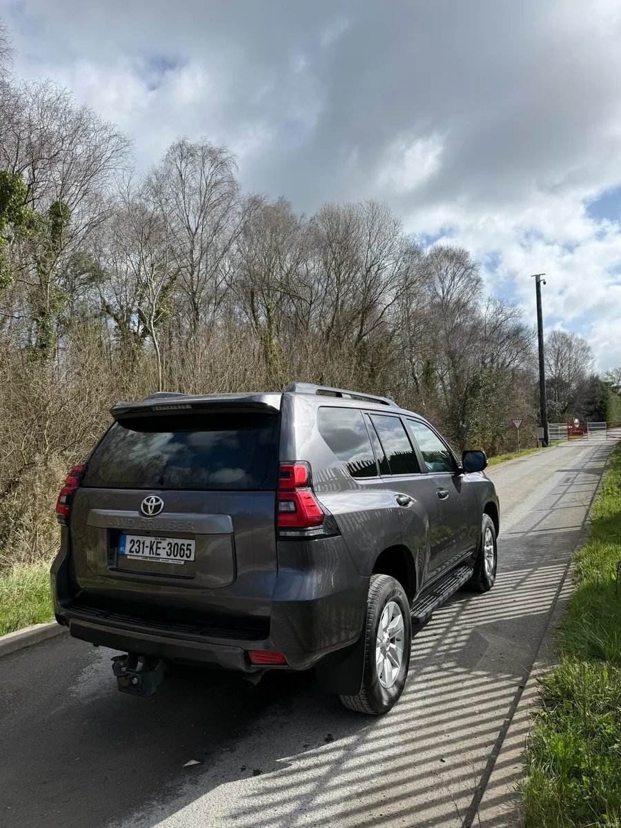 Toyota Landcruiser 2023 - Image 3