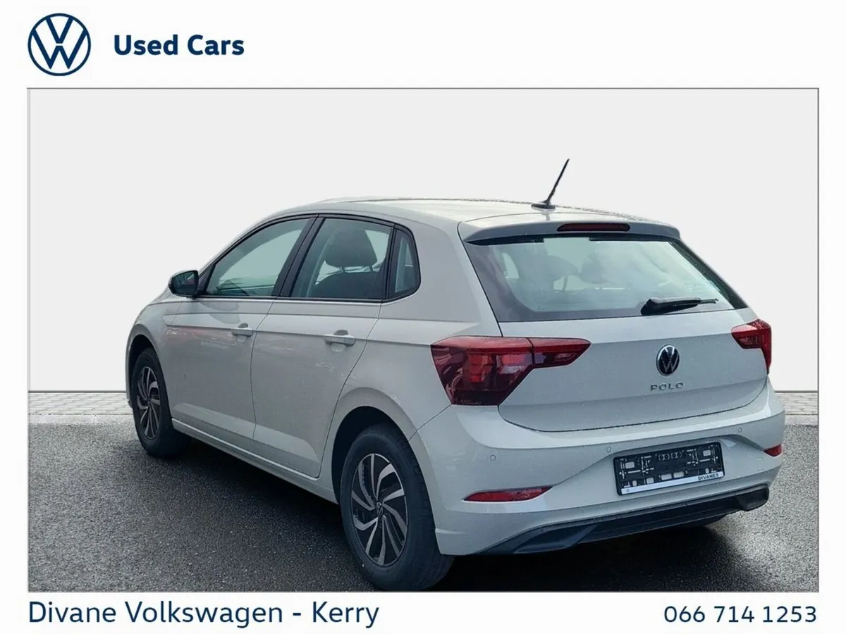 Volkswagen Polo 1.0 MPI PETROL 80 BHP - Image 4
