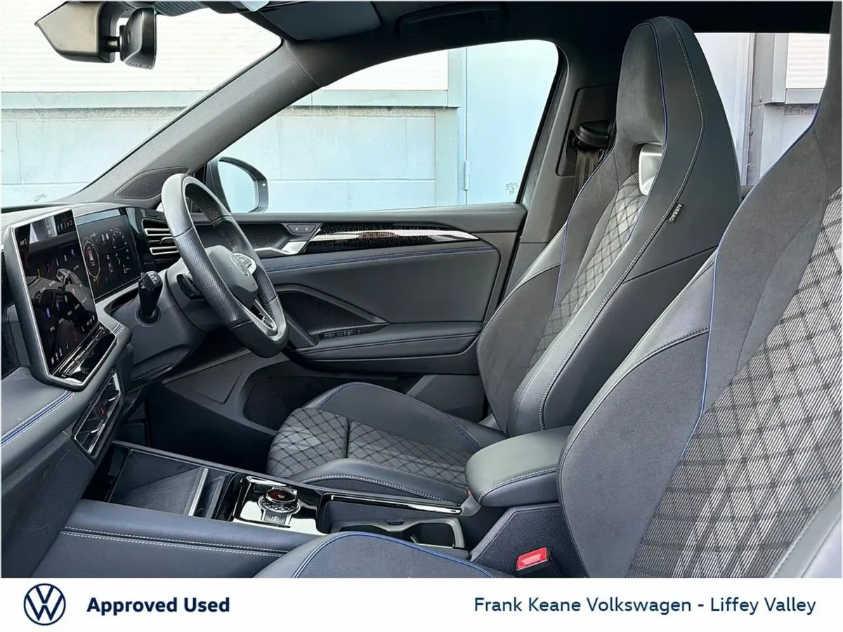 Volkswagen Tiguan R-LINE AUTO 2.0 TDI 150HP *SUNRO - Image 4